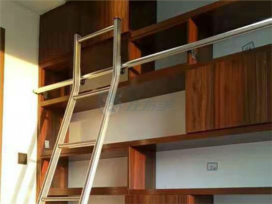 這么美的板式書柜是誰裝的？