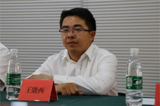 中國(guó)人保財(cái)險(xiǎn)&左右手戰(zhàn)略合作簽字儀式圓滿(mǎn)結(jié)束2 (1)