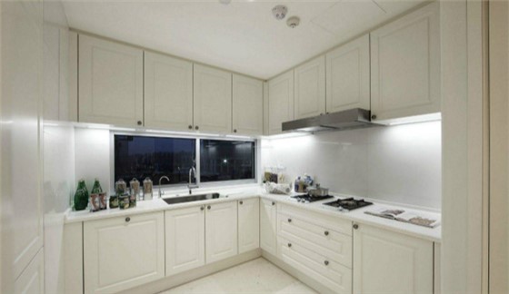 櫥柜吊柜固定技巧，櫥柜吊柜安裝過程拆解