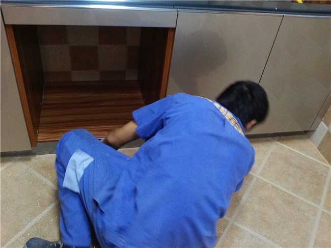 左右手丨櫥柜安裝完之后，關(guān)于清潔的那些事……