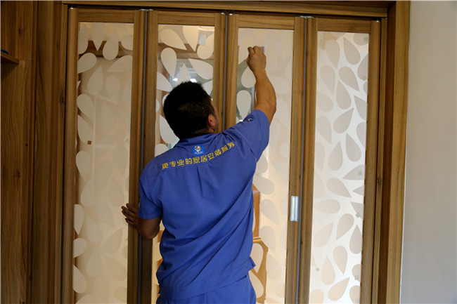 定制家具安裝過(guò)程中，木質(zhì)平開(kāi)門安裝一定要注意這些環(huán)節(jié)！