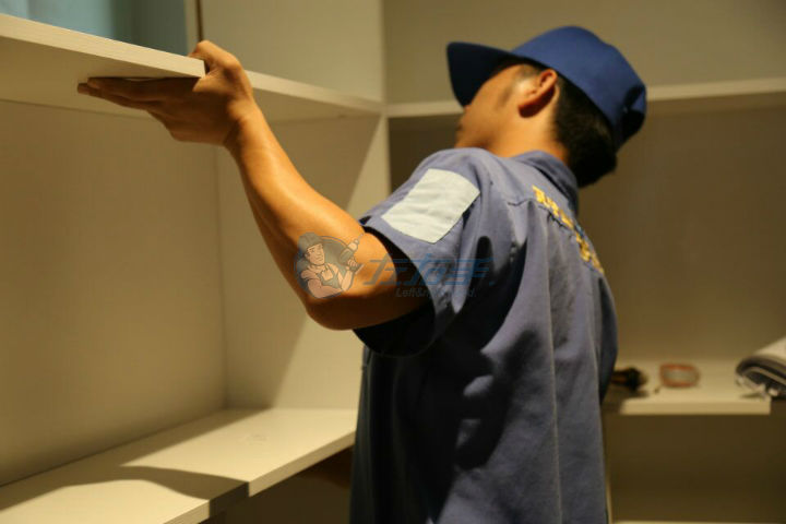 專(zhuān)業(yè)家具維修服務(wù)由左右手家居安裝平臺(tái)提供 專(zhuān)業(yè)家具維修服務(wù)由左右手家居安裝平臺(tái)提供