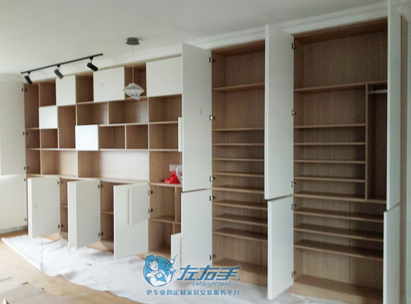 平開門衣柜怎么安裝？