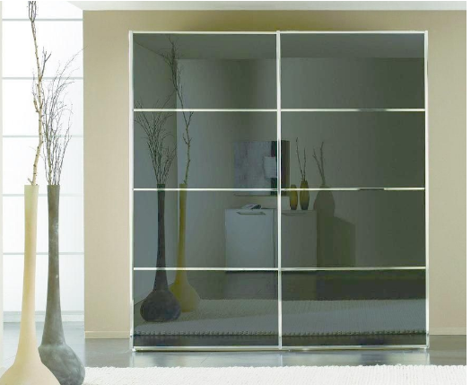 強(qiáng)化復(fù)合地板：地板和衣柜怎么銜接？