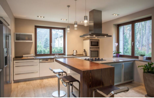 【商業(yè)廚房隔斷設(shè)計(jì)】廚房裝修設(shè)計(jì)要點(diǎn)，打造溫馨實(shí)用的小廚房