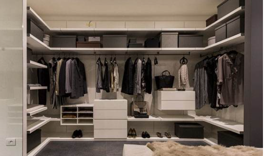 【臥室衣柜設(shè)計(jì)效果圖】開放式衣柜設(shè)計(jì),開放式衣柜有哪些優(yōu)缺點(diǎn)？