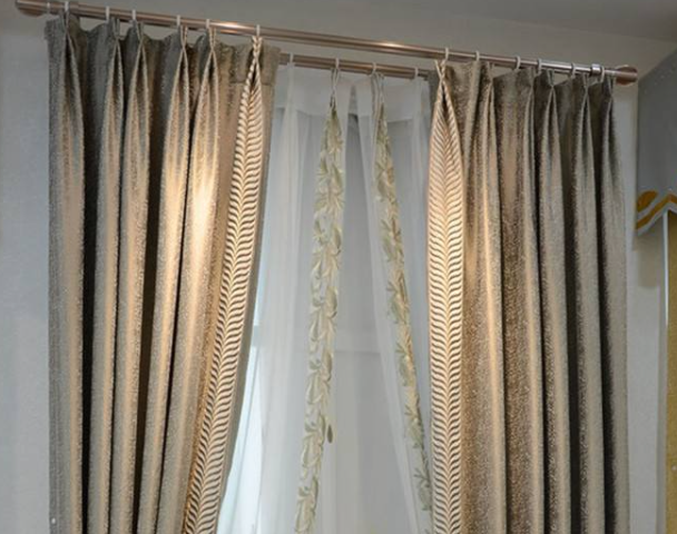 真絲綢做窗簾好不好，真絲綢窗簾一米多少錢？左右手