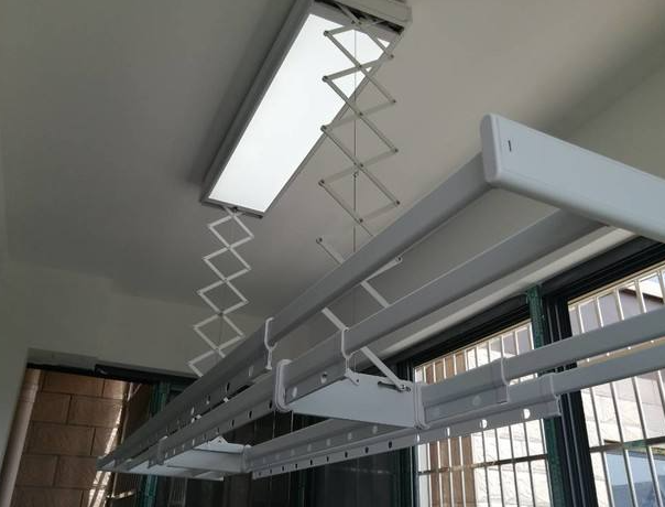 怎樣挑選智能晾衣架，選購晾衣架的幾點(diǎn)知識！